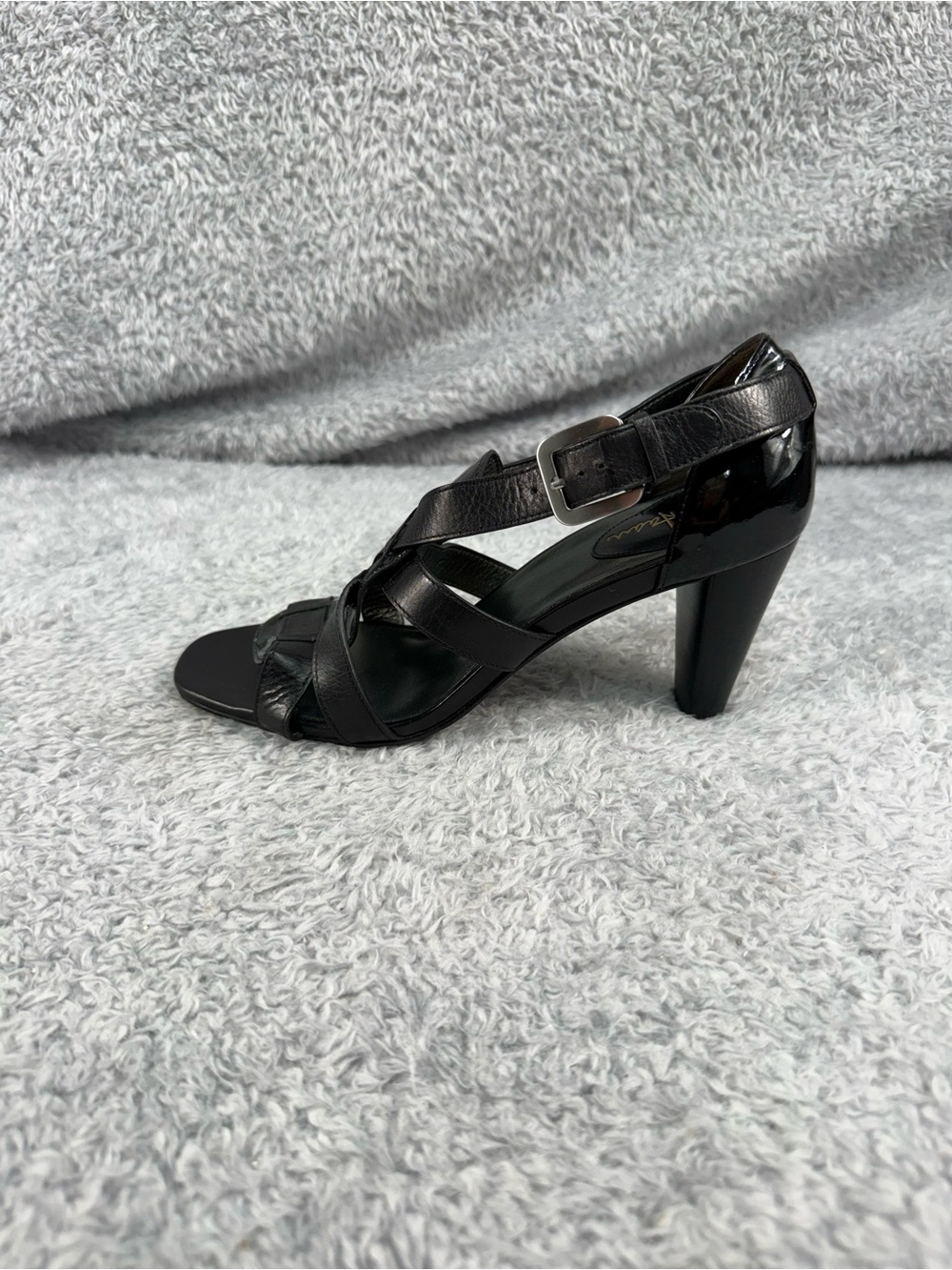 Cole Haan Women's Heels Strappy Sandals Black Leather And Patent Leather 8.5 B